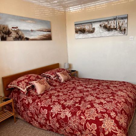 Shazzamm Apartment Newquay  Bagian luar foto