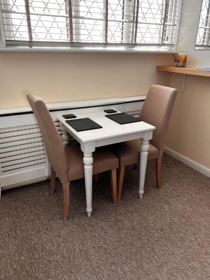 Shazzamm Apartment Newquay  Bagian luar foto