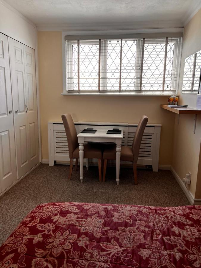 Shazzamm Apartment Newquay  Bagian luar foto