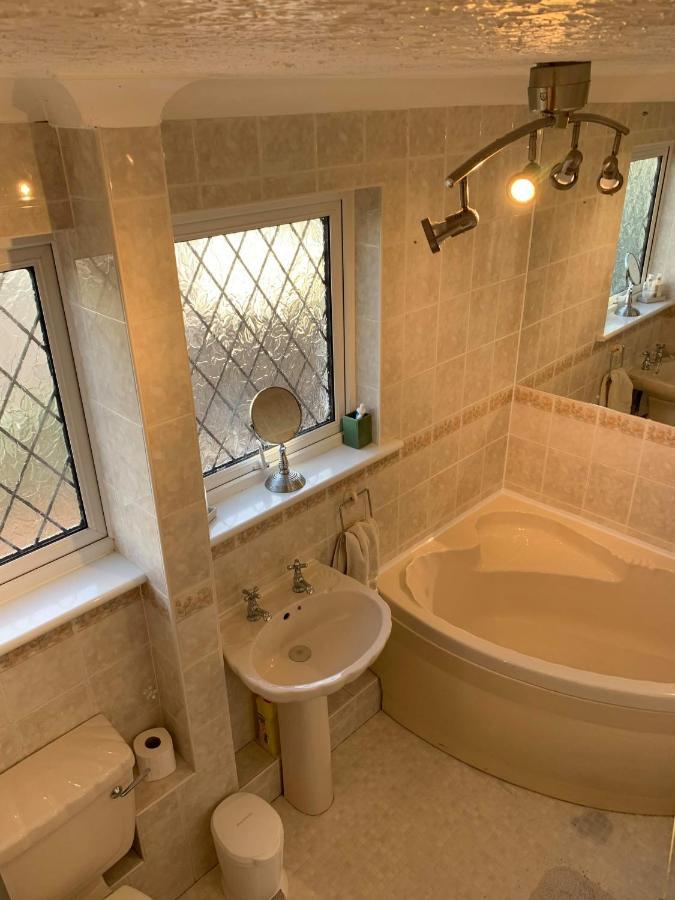 Shazzamm Apartment Newquay  Bagian luar foto